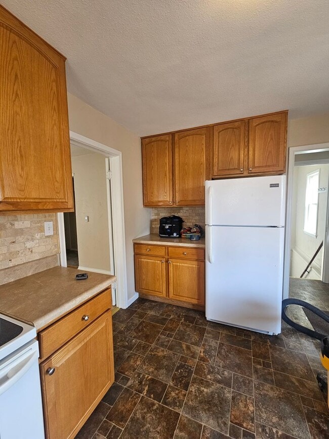 Photo - 606 Haines Ave