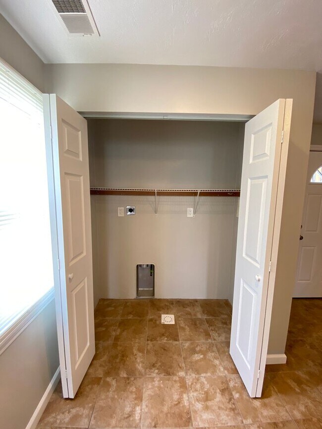 Photo - 312-314 9th Street Unit Apt 1