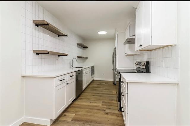 Building Photo - 425 N Rosemont Ave Unit 115