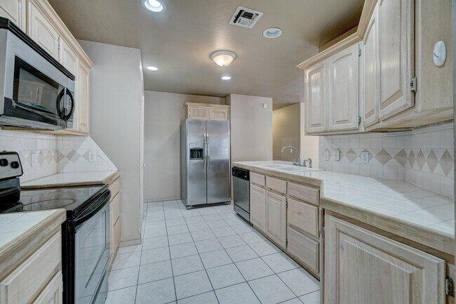 Photo - 2733 Tealwood Dr