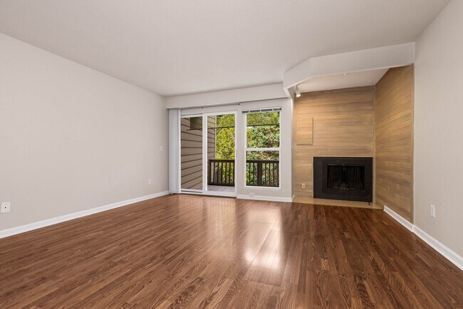 Photo - Bright 2 Bedroom Townhouse with Creek Views and Excellent Commuter Location