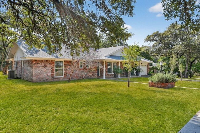 Photo - 10814 Cedar Elm Dr