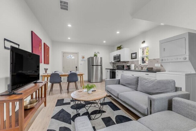 Photo - 3507 Flaxley-