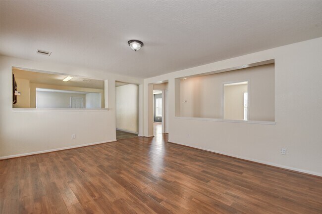 Photo - 18742 Westgate Park Dr