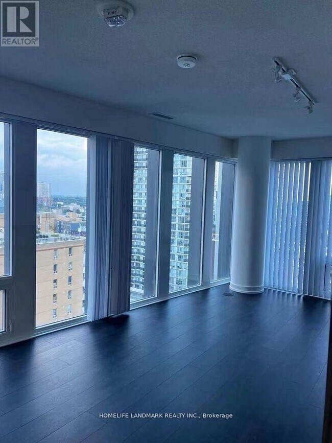 Photo - 60 Shuter St Unit 2211