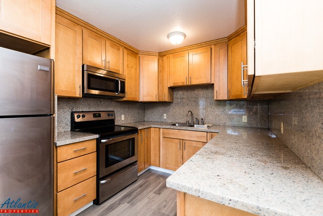 Photo - Williams Way 1030/1032 Unit 1032