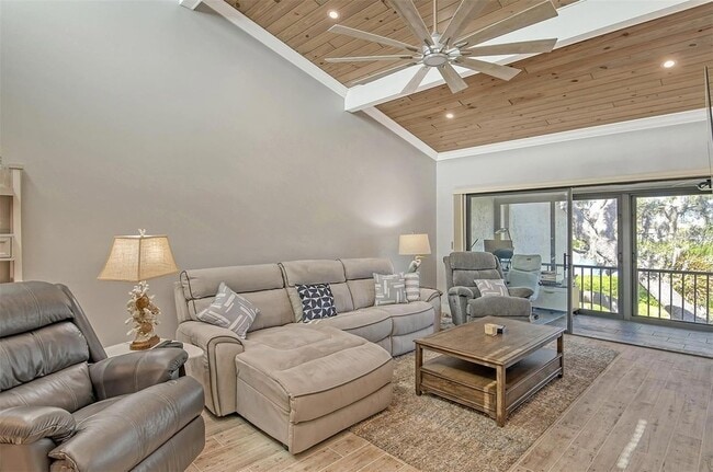 1601 Bayhouse Point Dr Unit 206