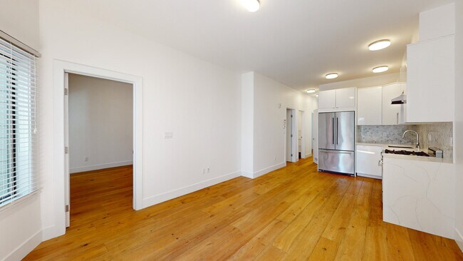 Photo - 455 14th St Unidad 4