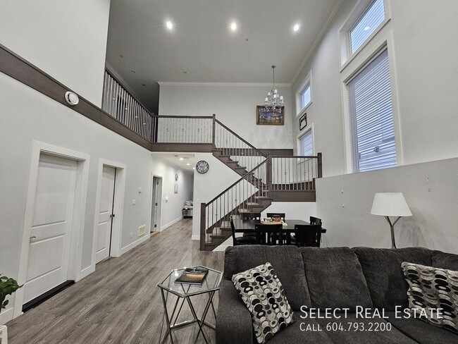 Photo - 8512 Forest Gate Dr