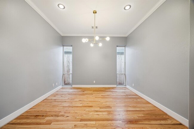 Photo - 1033 Herkimer St
