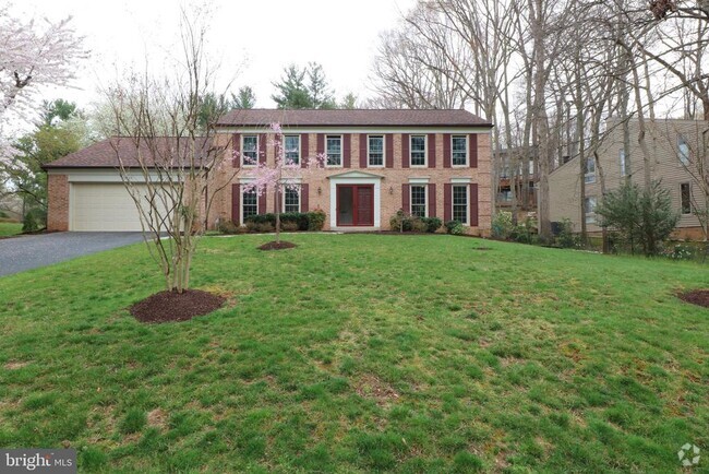 Building Photo - 10609 Crossing Creek Rd Rental