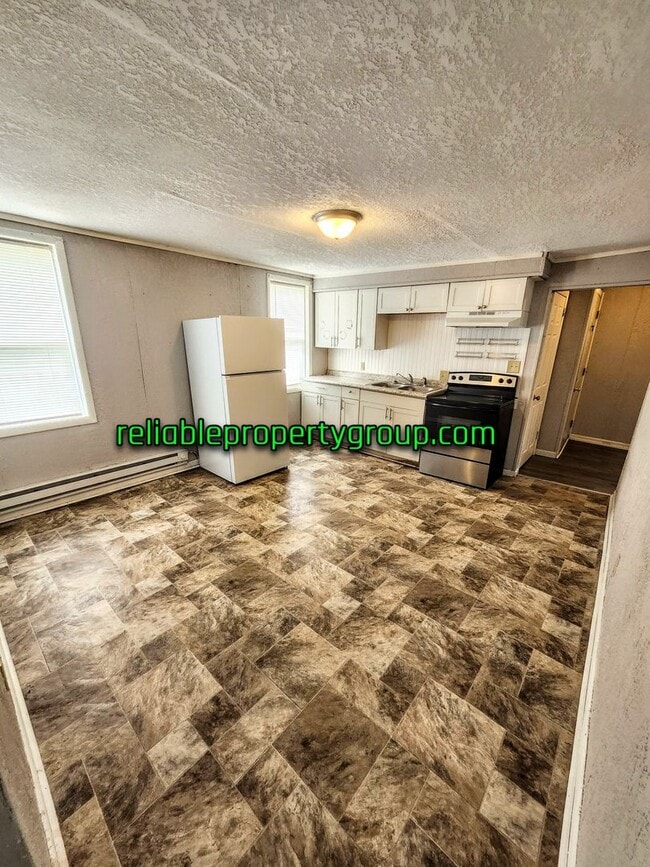 Photo - 1745 E Market St Unit 638 Grayston Ave