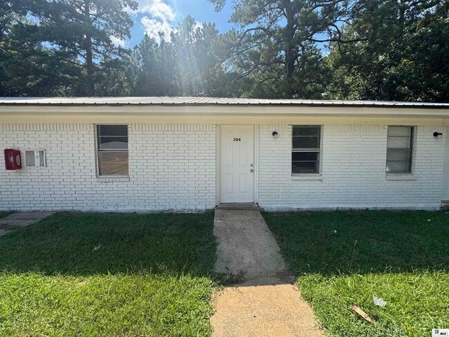Photo - 207 Oaklawn Dr