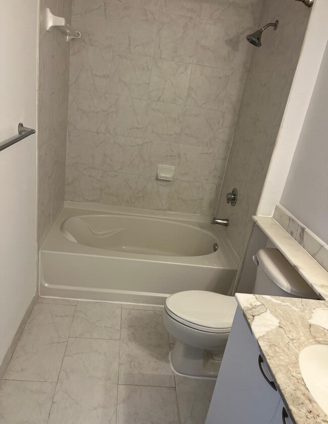 Photo - 234 NE 3rd St