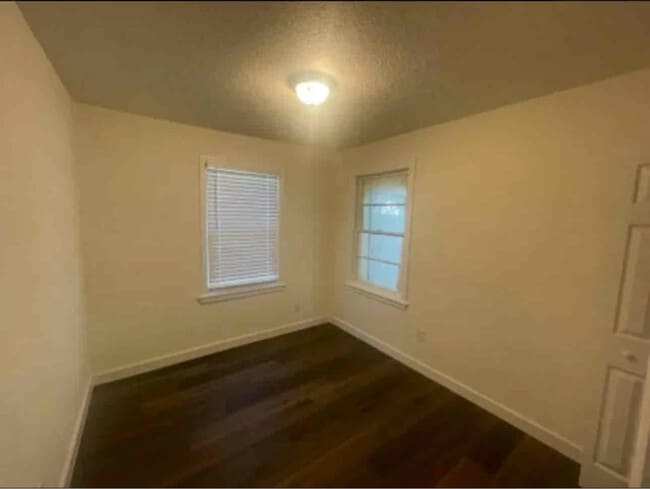 Photo - 2142 Inwood Terrace