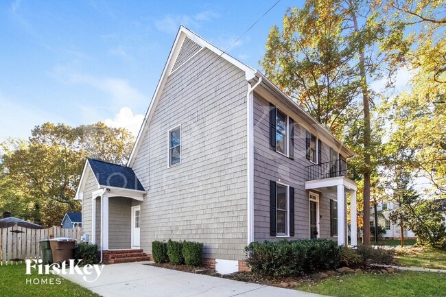 Photo - 1909 Fernwood Dr