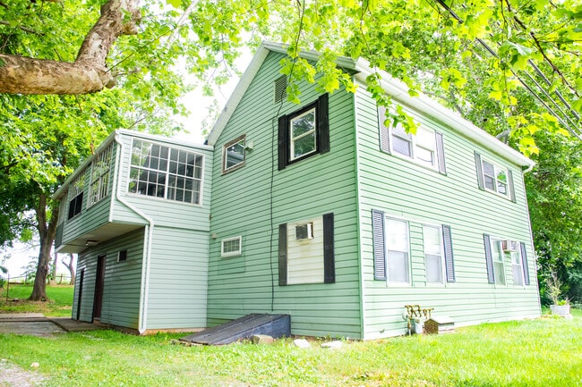 Road view - 1024 W Trindle Rd Unit #1