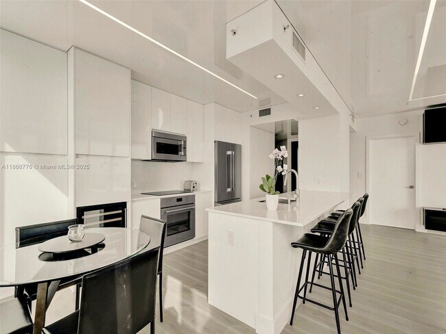 Photo - 6365 Collins Ave Unit 2407