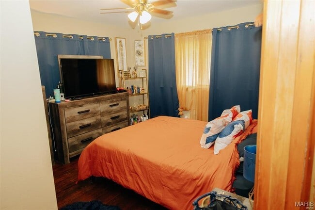 Photo - 1002 Hutton Pl