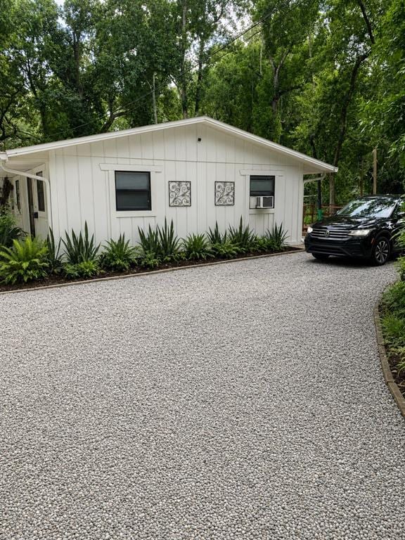 Photo - 1735 Timocuan Way