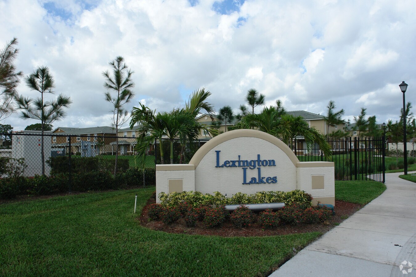 Lexington Lakes - Lexington Lakes
