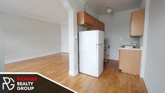 Photo - 425 W Roscoe St Unit 604