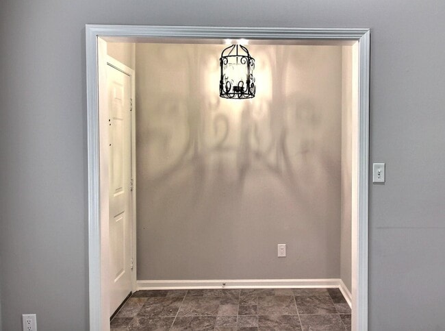 Photo - 244 Saybrook Cove