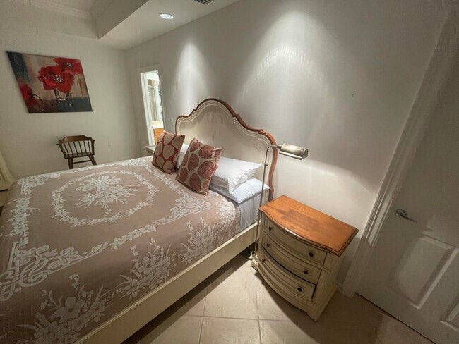 Photo - 800 Juno Ocean Walk Unidad 304