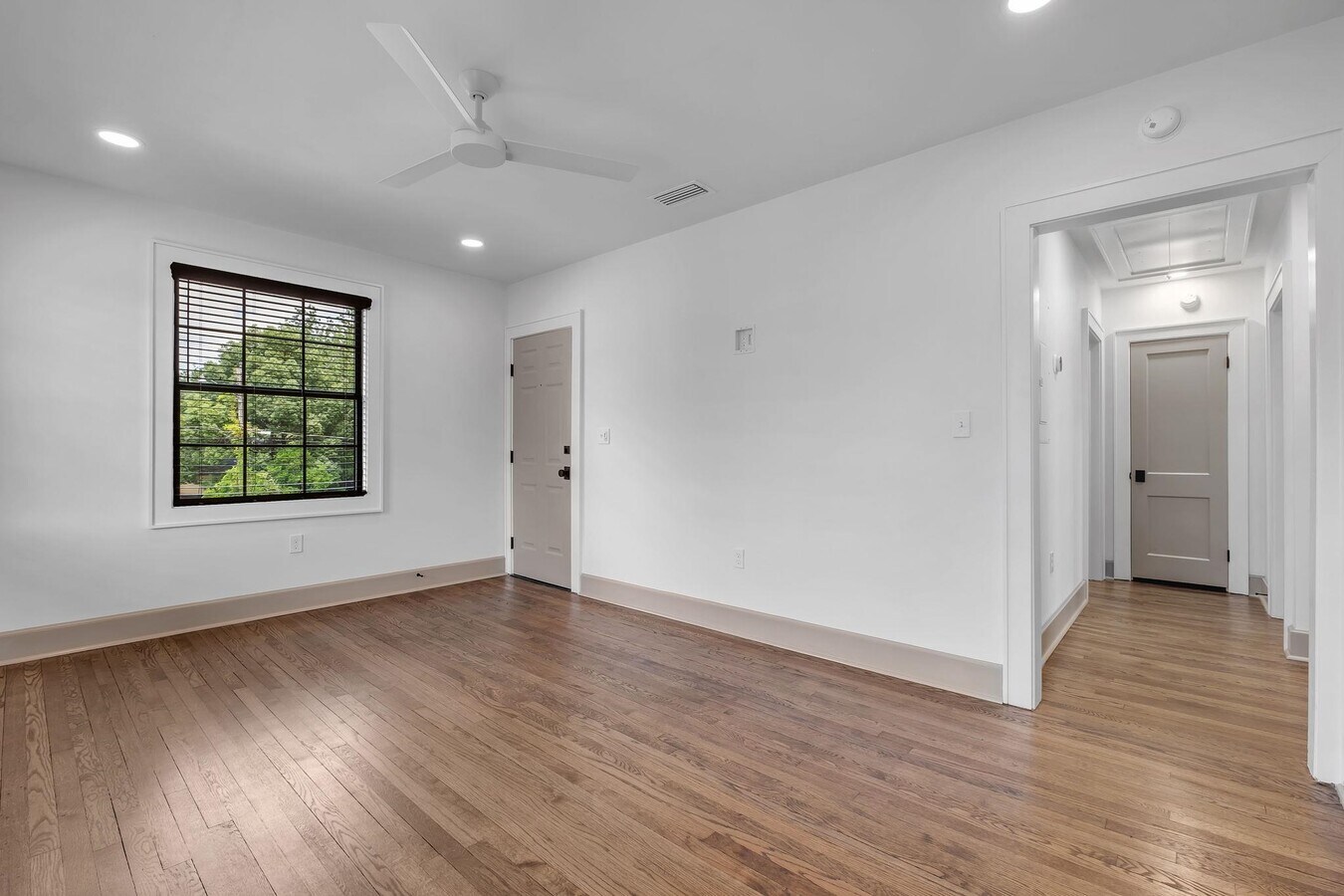 Photo - 1504 Isabel Ct Unit # 2
