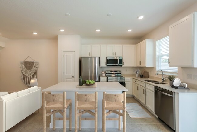 1428 Tristar Dr