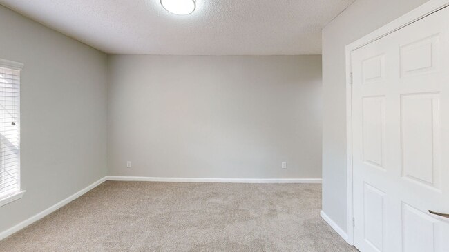 Photo - Crystal at Harwell