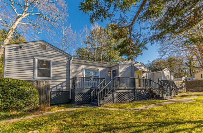 Photo - 160 Adams St Unit A