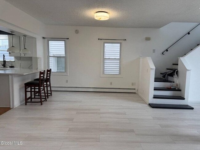 Photo - 27 McElwain Ave