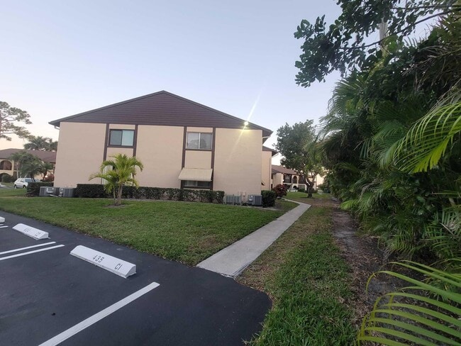 Photo - 434 Pine Glen Ln Unit C-2