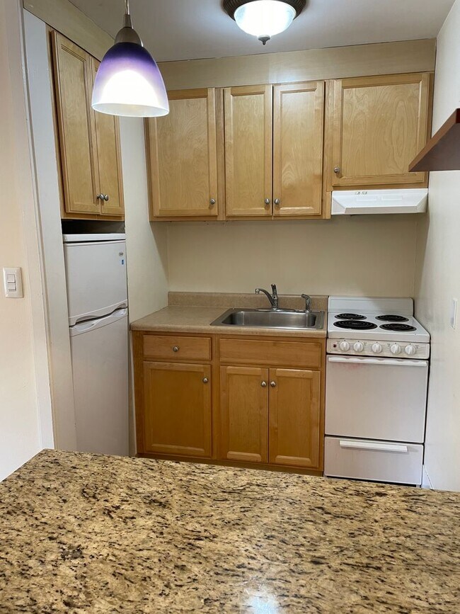 Photo - 117 North Ave Apartments Unit #7A