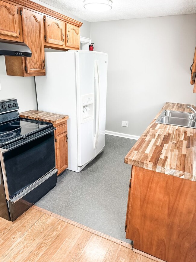 Photo - Housing Choice Vouchers Welcome! Charming ...