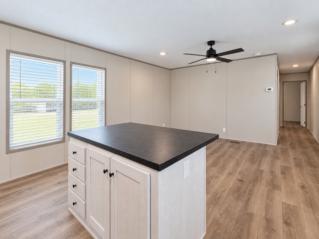 123 Preston Dr