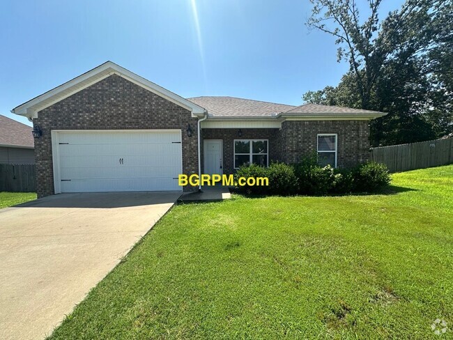 Building Photo - 3 BD, 2 BA, home in Cabot