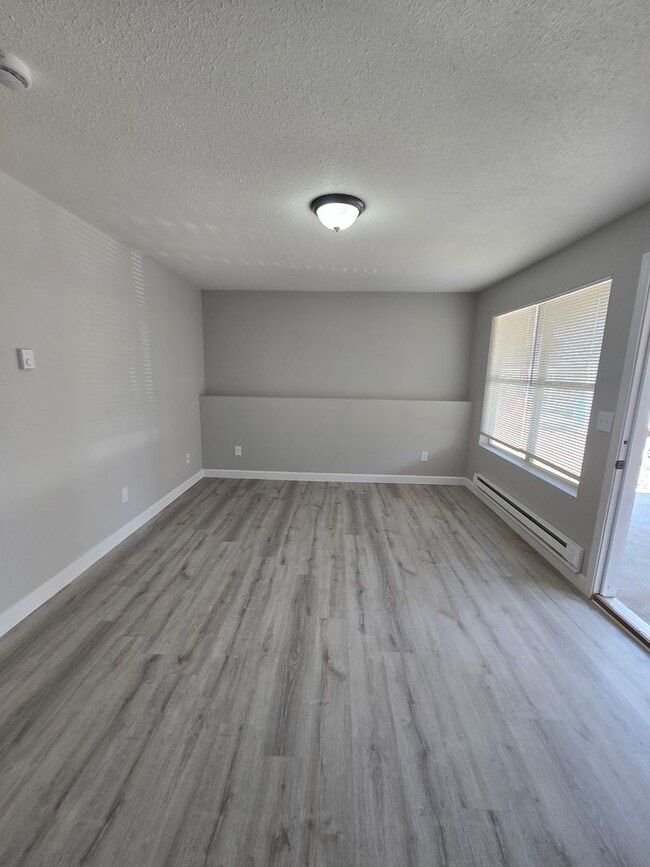 Photo - 1 Bedroom 1 Bathroom Apartment in the heart of Osage Beach!! Unit 4199 Sunset Dr Apt 4