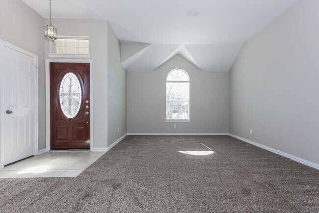 Photo - 1016 Seider Ln