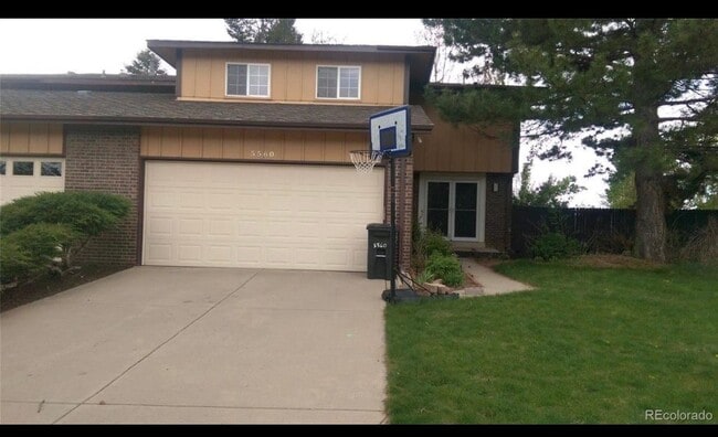 Building Photo - 5560 S Lansing Way