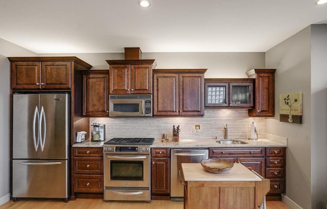 Photo - 136 SW Washington Ave Unit 505