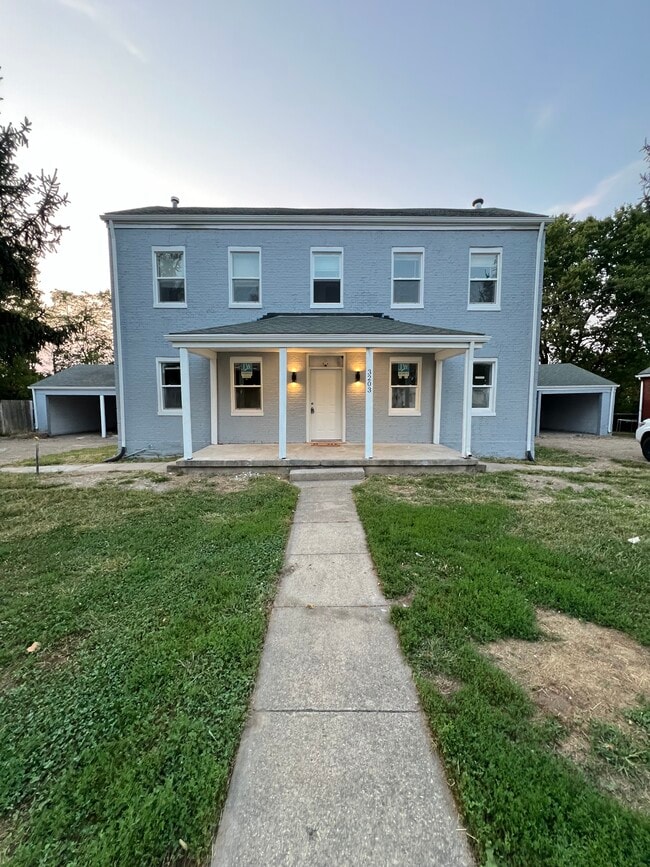 Building Photo - 3203 Tytus Ave Unit 1 Rental
