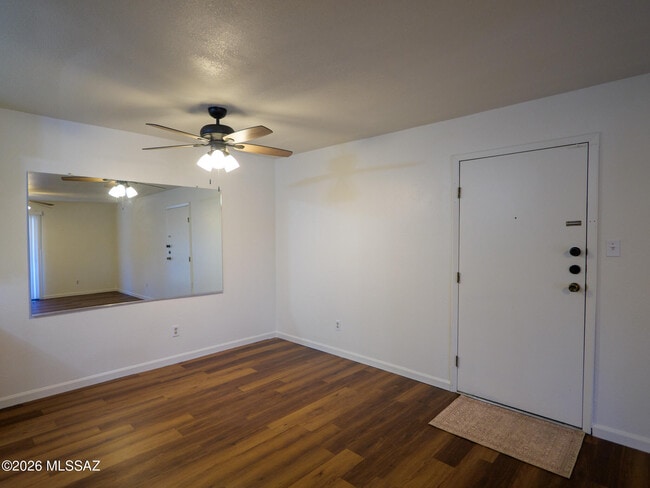 Photo - 6331 N Barcelona Ct Unit 917