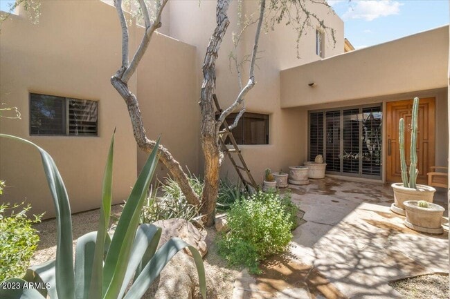 Building Photo - 1613 N Quartz Valley Ct Rental