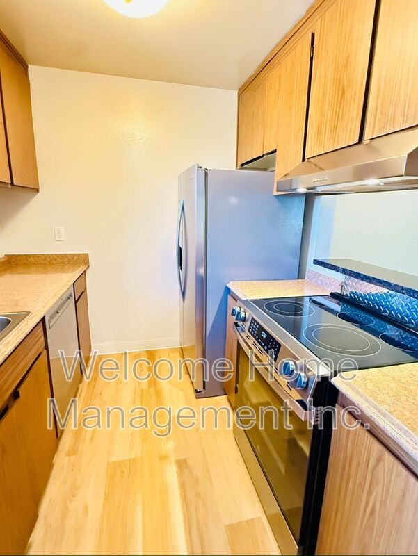 Photo - 1571 Alvarado Ave