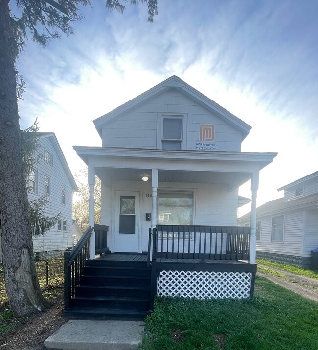 Photo - 116 S Hamilton St