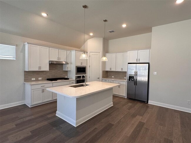 Building Photo - 528 Tubman Dr