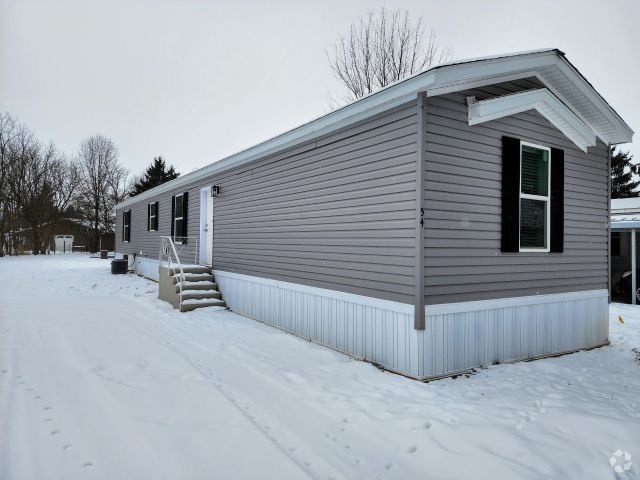 Building Photo - 230 Whittlesey Ave Rental