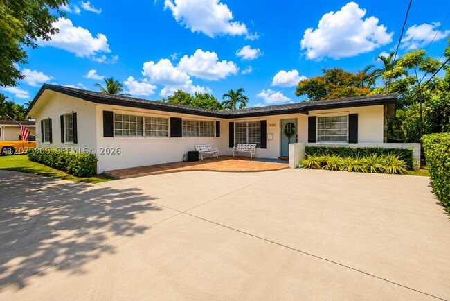Photo - 5380 SW 92nd Ave